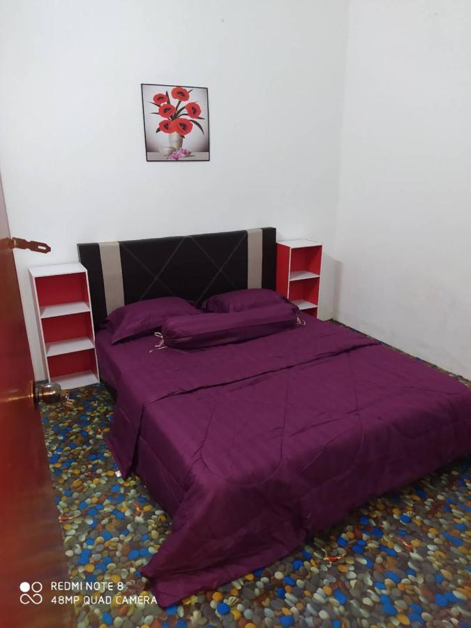 Homestay D' Tengah Bandar Kuala Rompin Exteriör bild